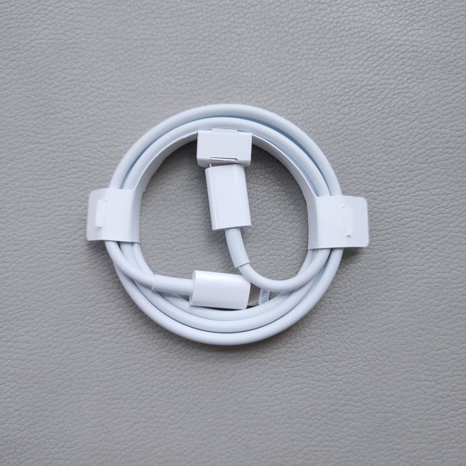 苹果11简配版充电线苹果11原配的充电器型号-第1张图片-太平洋在线下载