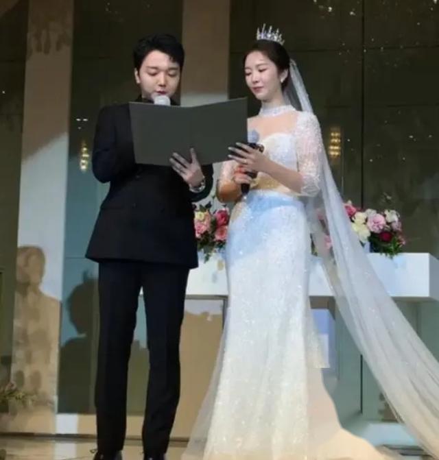 小苹果-裴涩琪版苹果梁家辉-第14张图片-太平洋在线下载 小苹果-裴涩琪版苹果梁家辉-第14张图片-太平洋在线下载